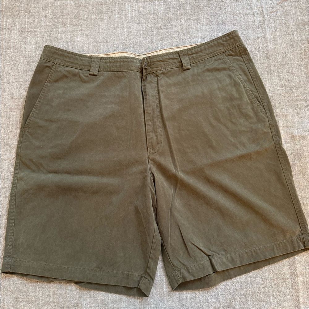Tommy Bahama Tan Flat Front Casual Shorts